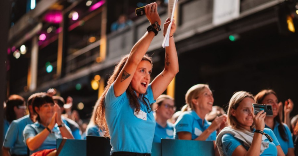 Cosmo Consult Team svg+xml;charset=utf