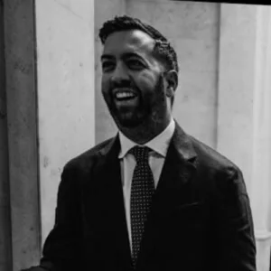 About Us 9 James Keenan| DSMN8 v2