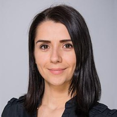Swiss Post: How a Multinational Organization Scaled Employee Advocacy 2 Headshot of Marijana Sladic from Swiss Post