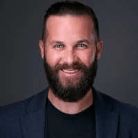 Brett Farmiloe