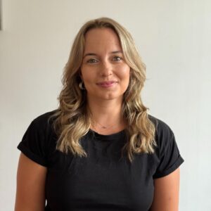 From Amplification to Authenticity: 11 Experts Decode the Future of Employee Advocacy 5 Sarah Ruzgar O'Connell